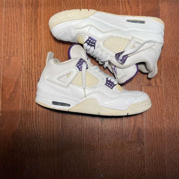 Air Jordan 4 Metallic Purple - Picture 2 of 10